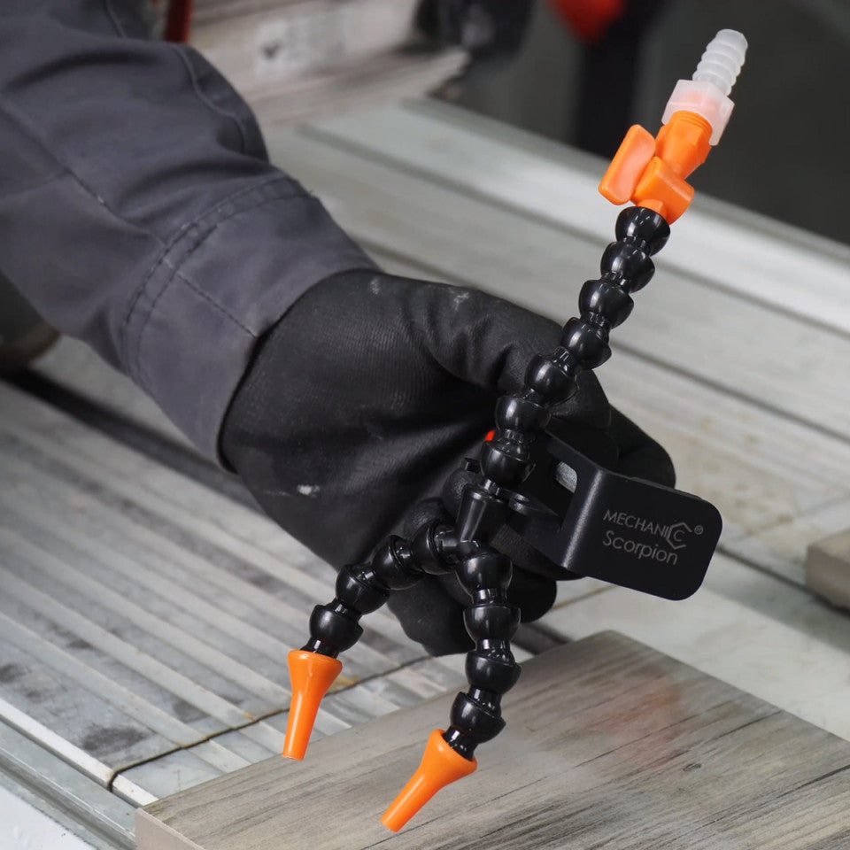 Mechanic Scorpion by DISTAR – adaptateur d’alimentation en eau